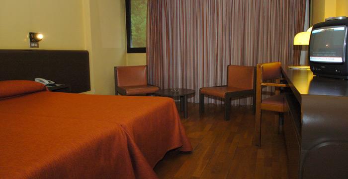 Hotel Sant Eloi ซานต์จูเลีย เด โลเรีย ภายนอก รูปภาพ